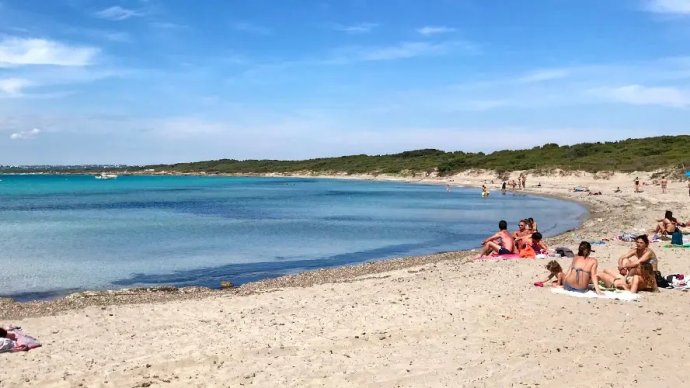 Punta Pizzo: spiaggia salentina con mare turchese